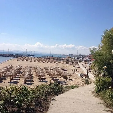 Marina Studio Apartment Sveti Vlas